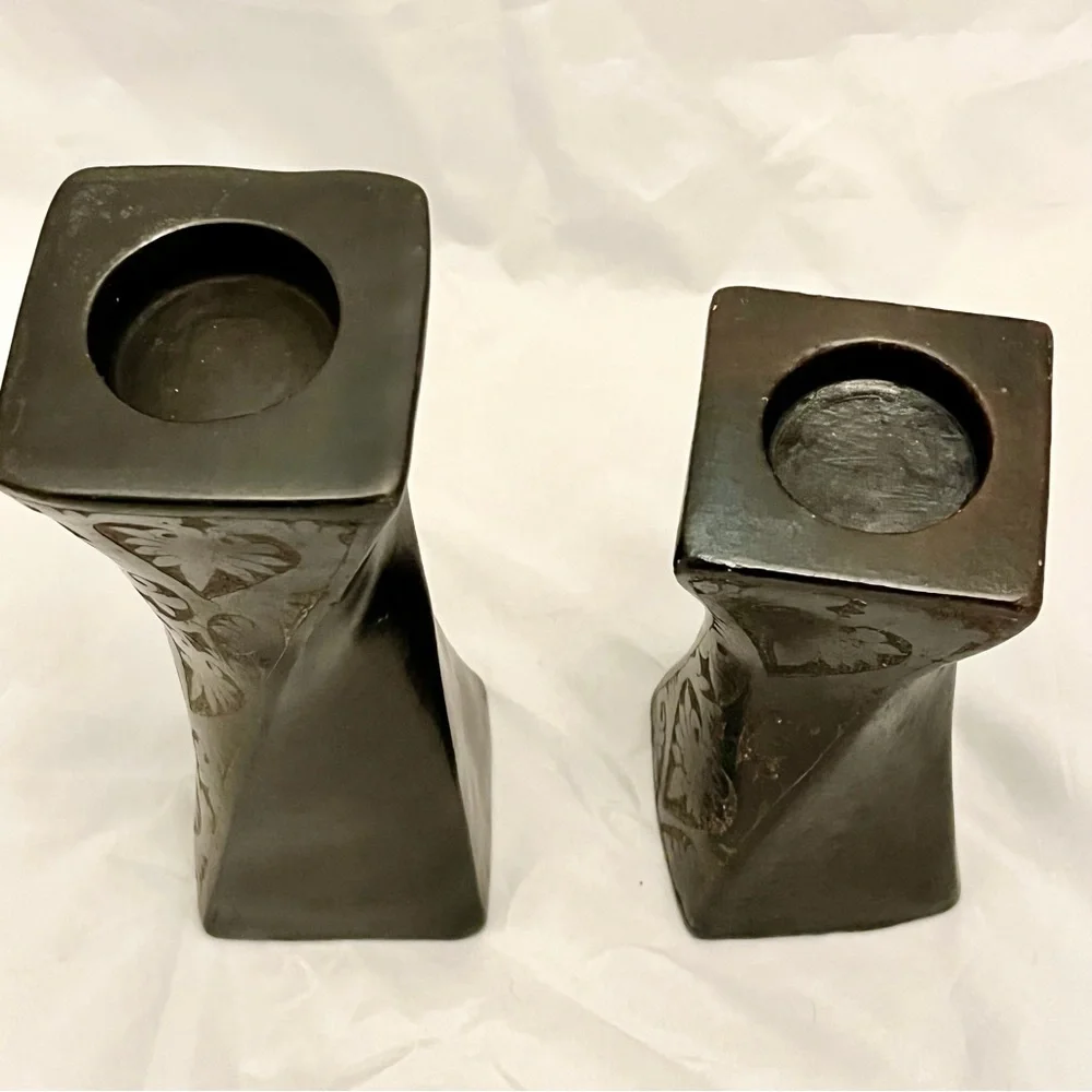 Ceramic Tealight Holders Vase ‘Twist of Fate' Lombok Pottery Center Indonesia